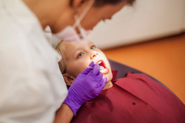 Best Dentist for Tooth Abscess  in Newton Falls, OH